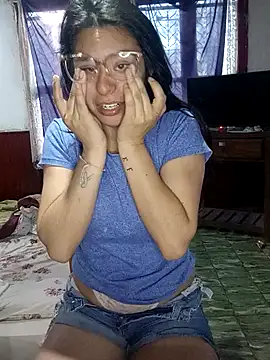 Snapshot of lucixxx14 chatting on October 20, 2025, 10:49 am lucixxx14 online show from October 20, 2025, 10:49 am