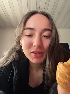 Innerpeace  online show from December 21, 2025, 9:48 pm