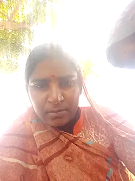 Snapshot of Maya6060 chatting on September 23, 2025, 9:16 am Maya6060 online show from September 23, 2025, 9:16 am