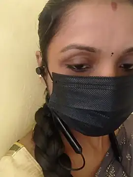 Snapshot of Tamil_Swathi chatting on July 22, 2026, 6:37 am Tamil Swathi online show from July 22, 2026, 6:37 am