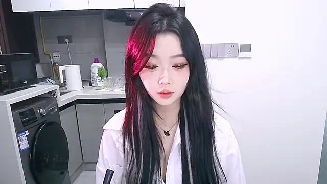 Snapshot of Miao-Maimiao chatting on October 9, 2025, 3:23 pm Miao-Maimiao online show from October 9, 2025, 3:23 pm