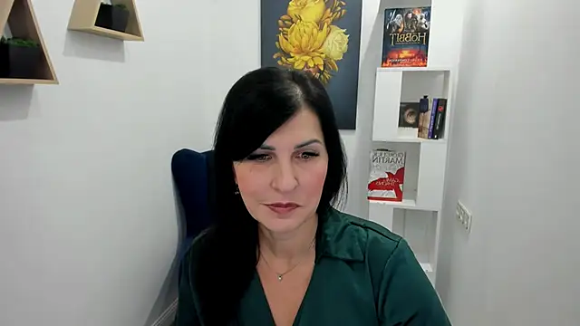 Snapshot of Moon_Veloure1 chatting on November 23, 2025, 3:16 am Moon Veloure1 online show from November 23, 2025, 3:16 am