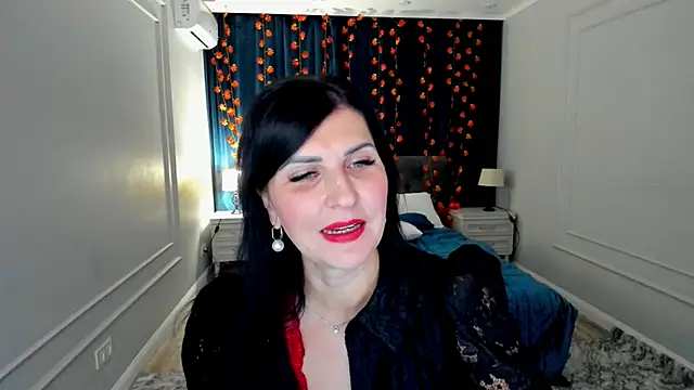 Snapshot of Moon_Veloure1 chatting on November 15, 2025, 3:54 am Moon Veloure1 online show from November 15, 2025, 3:54 am