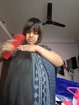 Snapshot of Deborbhavi222 chatting on February 3, 2026, 8:41 am Deborbhavi222 online show from February 3, 2026, 8:41 am