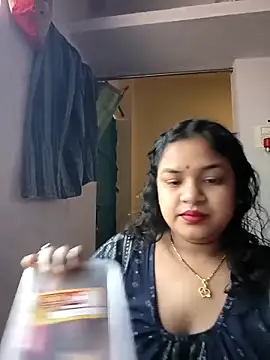 Snapshot of Deborbhavi222 chatting on February 15, 2026, 8:24 am Deborbhavi222 online show from February 15, 2026, 8:24 am