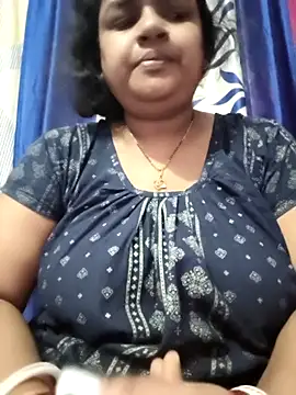 Snapshot of Deborbhavi222 chatting on February 22, 2026, 9:44 am Deborbhavi222 online show from February 22, 2026, 9:44 am