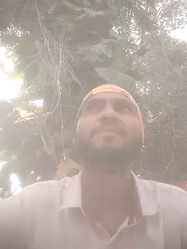 Snapshot of masterillobey97 chatting on October 21, 2025, 5:51 am masterillobey97 online show from October 21, 2025, 5:51 am