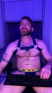 Snapshot of MBORASOVISK chatting on February 8, 2026, 7:33 pm MBORASOVISK online show from February 8, 2026, 7:33 pm