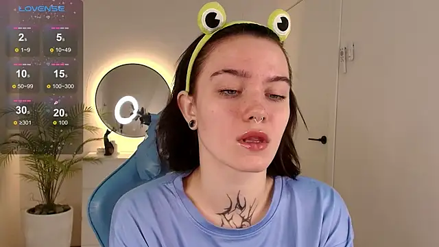 Elastikisss online show from November 9, 2025, 2:15 am