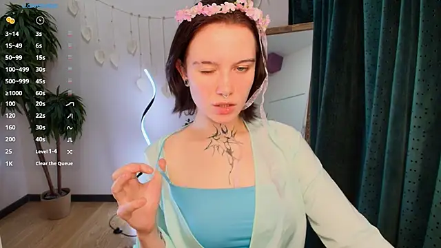 Elastikisss online show from December 2, 2025, 2:12 am