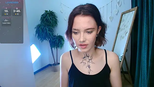 Elastikisss online show from October 23, 2025, 2:21 am