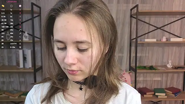 Crysta1Eva  online show from May 20, 2026, 8:17 pm