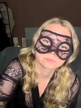 Snapshot of Cherrycolada chatting on October 2, 2025, 9:07 pm Cherrycolada online show from October 2, 2025, 9:07 pm