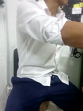 HungHangup online show from October 14, 2025, 11:25 pm