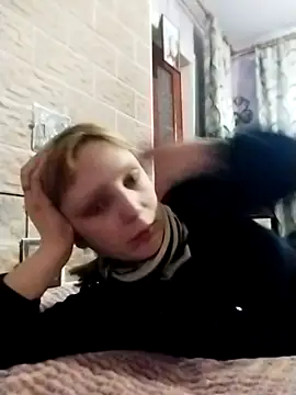 Ponka2011 online show from February 15, 2026, 6:03 am