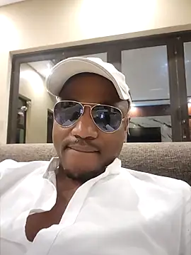 Snapshot of Vuyo1987 chatting on November 14, 2025, 11:52 pm Vuyo1987 online show from November 14, 2025, 11:52 pm