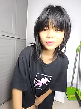 m011325 online show from October 21, 2025, 5:56 pm