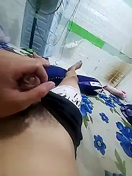 Snapshot of thichshow8386 chatting on October 2, 2025, 12:36 am thichshow8386 online show from October 2, 2025, 12:36 am