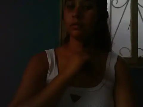 Snapshot of Monica2021 chatting on October 11, 2025, 10:22 pm Monica2021 online show from October 11, 2025, 10:22 pm