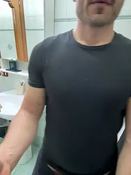 giovan2020 online show from February 27, 2026, 10:42 pm