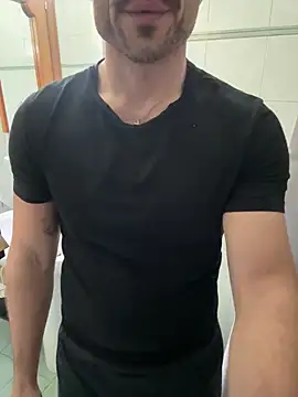 giovan2020 online show from January 6, 2026, 10:14 pm