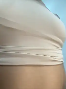 magrinha hot online show from March 13, 2026, 9:42 pm