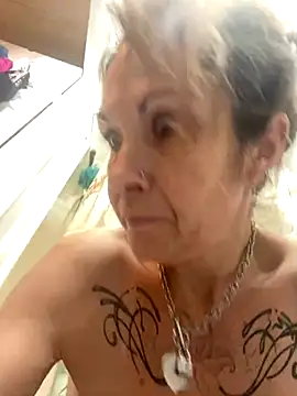 karmaduewid online show from September 23, 2025, 9:05 am