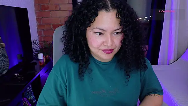 Chubby Licius online show from April 13, 2026, 11:31 pm