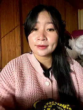 Snapshot of violet-00 chatting on November 2, 2025, 1:21 am violet-00 online show from November 2, 2025, 1:21 am