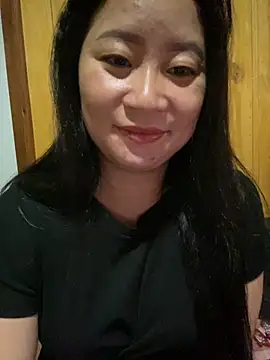 Snapshot of violet-00 chatting on October 15, 2025, 4:55 am violet-00 online show from October 15, 2025, 4:55 am