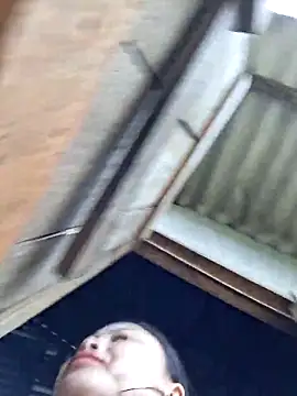 xuxulovezz online show from February 22, 2026, 3:20 am