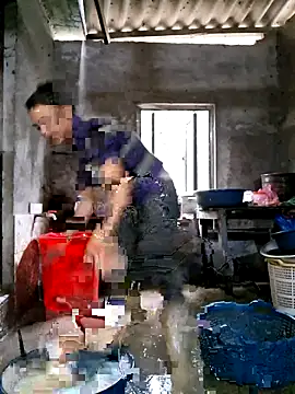 xuxulovezz online show from November 10, 2025, 5:23 am