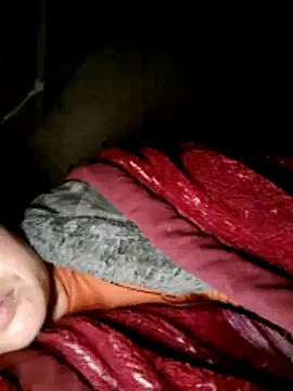 xuxulovezz online show from March 10, 2026, 2:32 pm