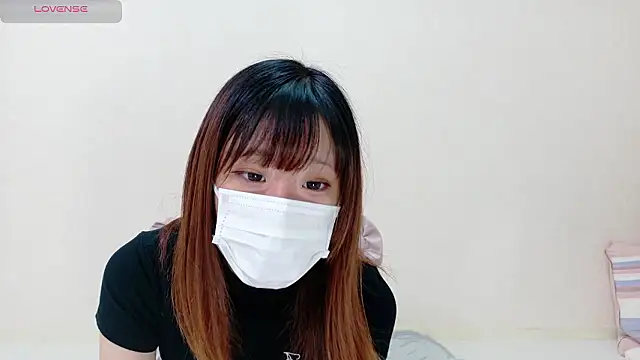 Snapshot of --rino-- chatting on October 8, 2025, 9:55 am --rino-- online show from October 8, 2025, 9:55 am