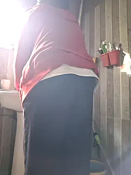 helenzz online show from October 31, 2025, 12:40 am