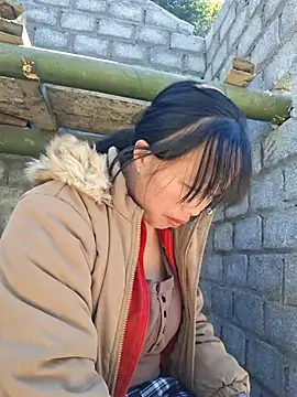 helenzz online show from November 29, 2025, 5:40 am