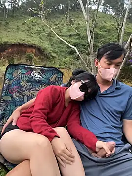 Snapshot of helen-my chatting on November 11, 2025, 10:10 am helen-my online show from November 11, 2025, 10:10 am