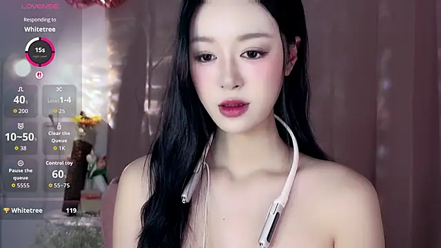 Nelly520 online show from November 8, 2025, 5:33 am