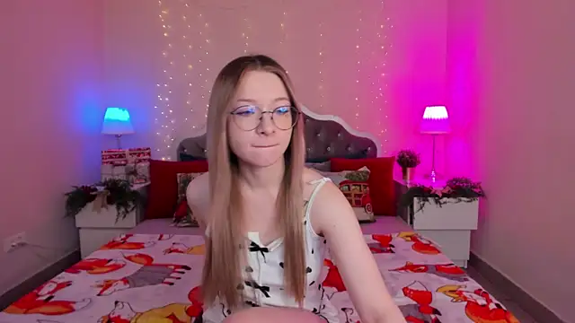 elliupp online show from December 17, 2025, 8:52 am