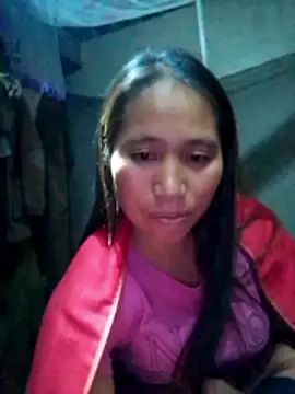 Snapshot of ruby-00 chatting on November 25, 2025, 12:49 pm ruby-00 online show from November 25, 2025, 12:49 pm