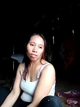 Snapshot of ruby-00 chatting on November 8, 2025, 1:31 am ruby-00 online show from November 8, 2025, 1:31 am