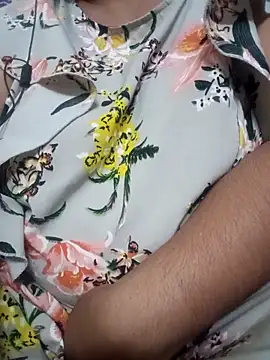 Snapshot of sowji_telugammai chatting on October 23, 2025, 5:44 pm sowji telugammai online show from October 23, 2025, 5:44 pm