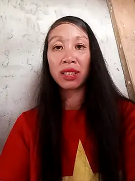 vtmbae online show from October 8, 2025, 2:02 am