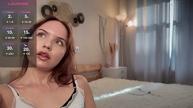 catherine  meow online show from October 4, 2025, 10:06 am