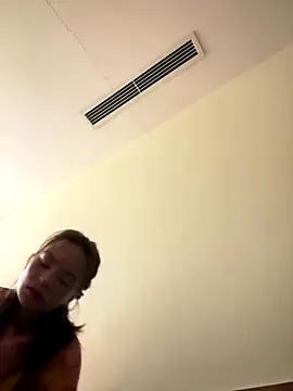    Dorry02    online show from December 22, 2025, 9:31 am