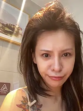 Snapshot of miumiu-66 chatting on April 25, 2026, 9:34 am miumiu-66 online show from April 25, 2026, 9:34 am