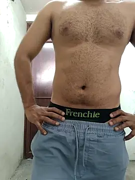 Snapshot of malludreamer chatting on September 28, 2025, 6:42 am malludreamer online show from September 28, 2025, 6:42 am