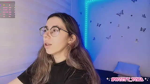 Snapshot of sweettvera chatting on October 23, 2025, 10:03 am sweettvera online show from October 23, 2025, 10:03 am