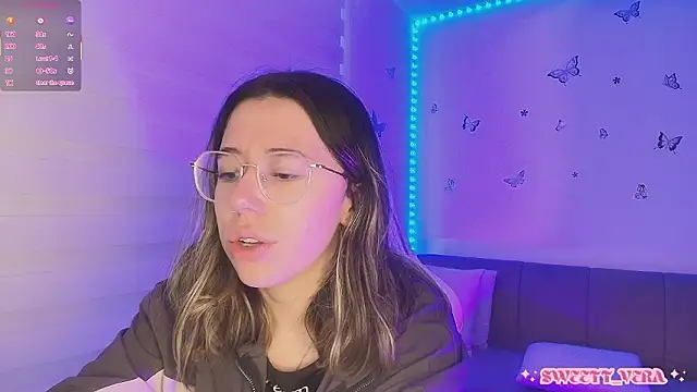 sweettvera online show from March 16, 2026, 12:53 pm