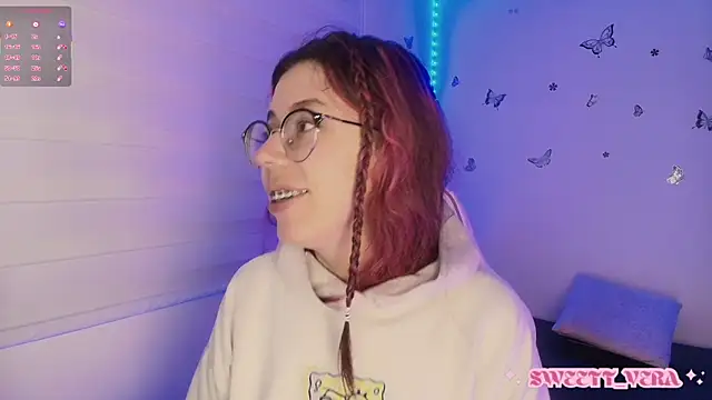 Snapshot of sweettvera chatting on November 12, 2025, 10:41 am sweettvera online show from November 12, 2025, 10:41 am